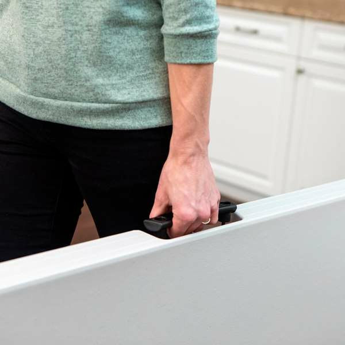 V8H8207A1E2BBB82818B4F56A02633E1268R3945115P7