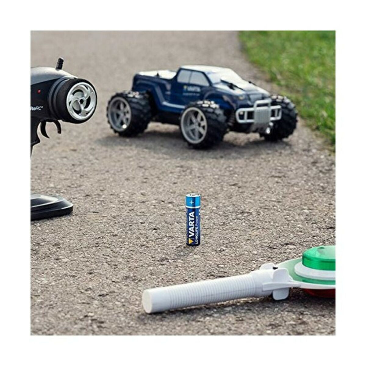 V15H9A542ADCA0CDA1B986DD7BD04718BC80R3889210P4