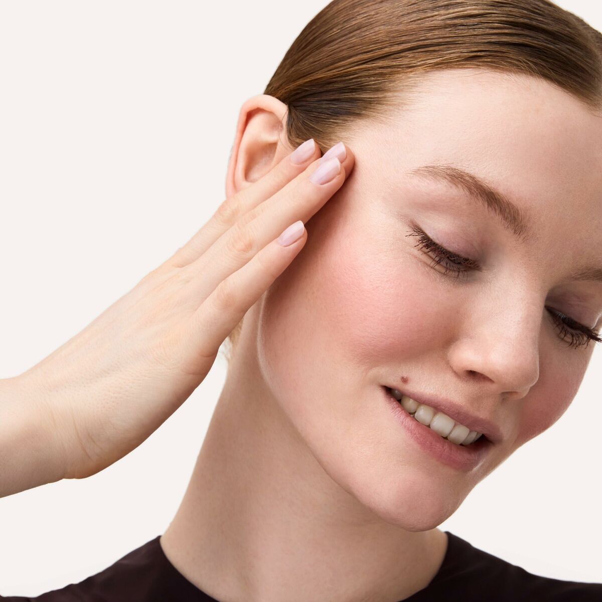 V2H19E8C683DB2295C8DACBCEF7B7ED90A0R7555595P9