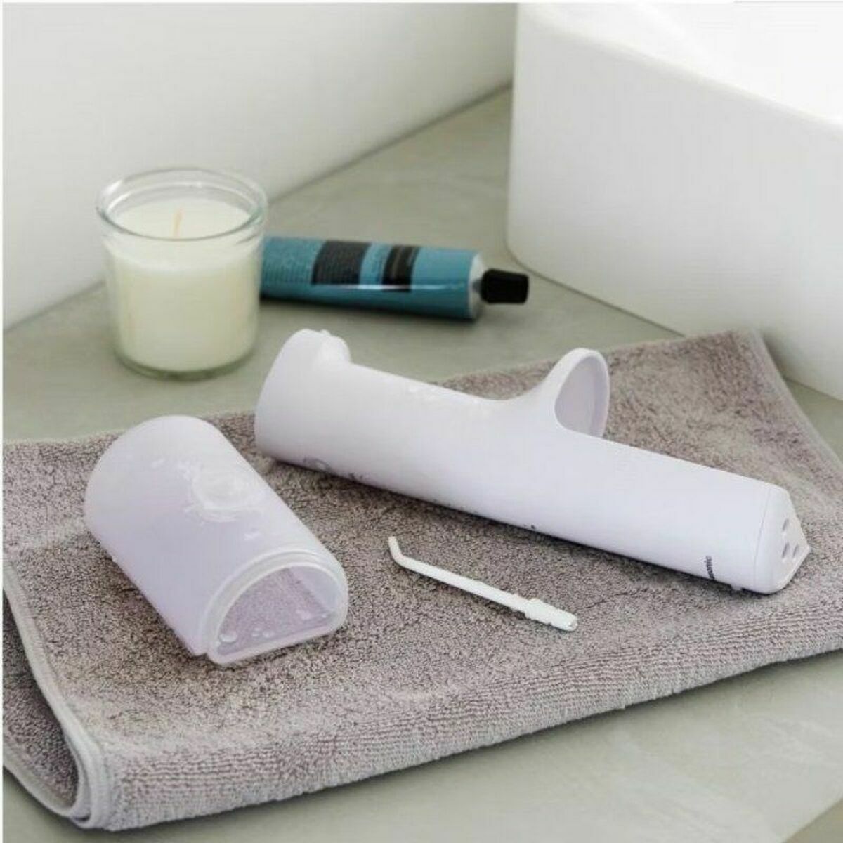 V2H6F0EF9E2FE30CD5F757E8D099ECD78A7R5868112P5