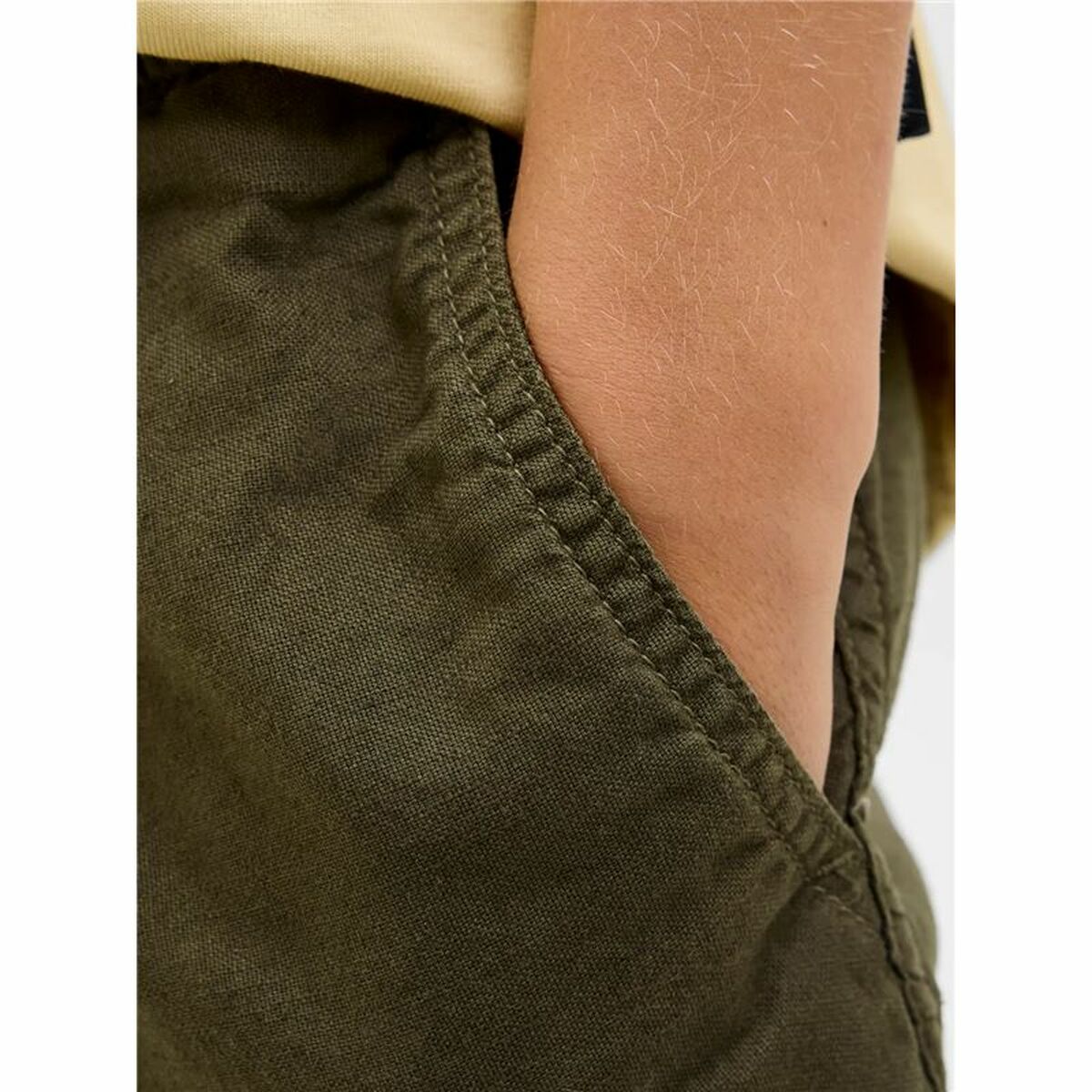 V4HB6AA9CE1D0C87C00A24C101D0C5CC782R6085878P5