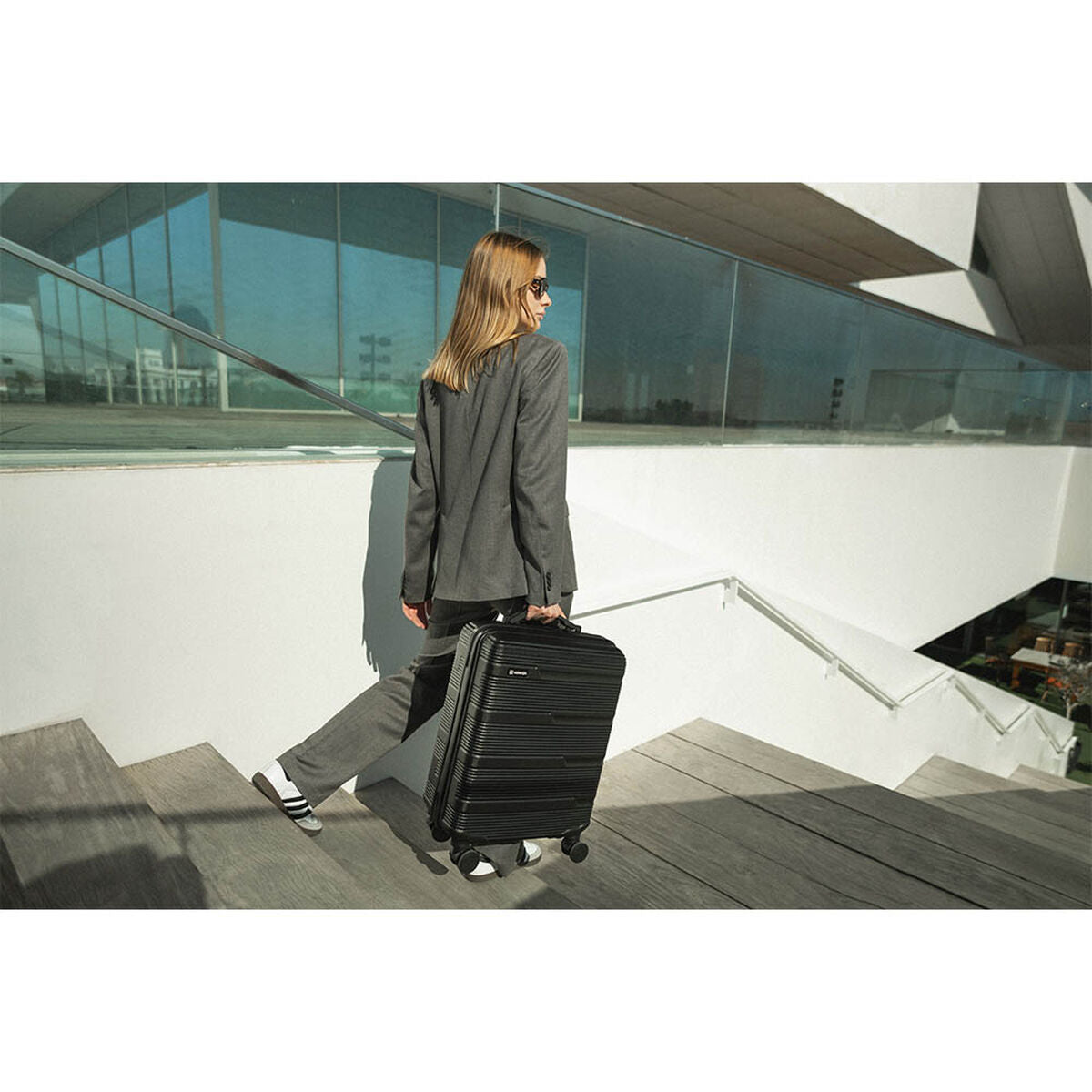 V4H8D714E9D117A1E746C60AC51F017EFBDR5528931P4