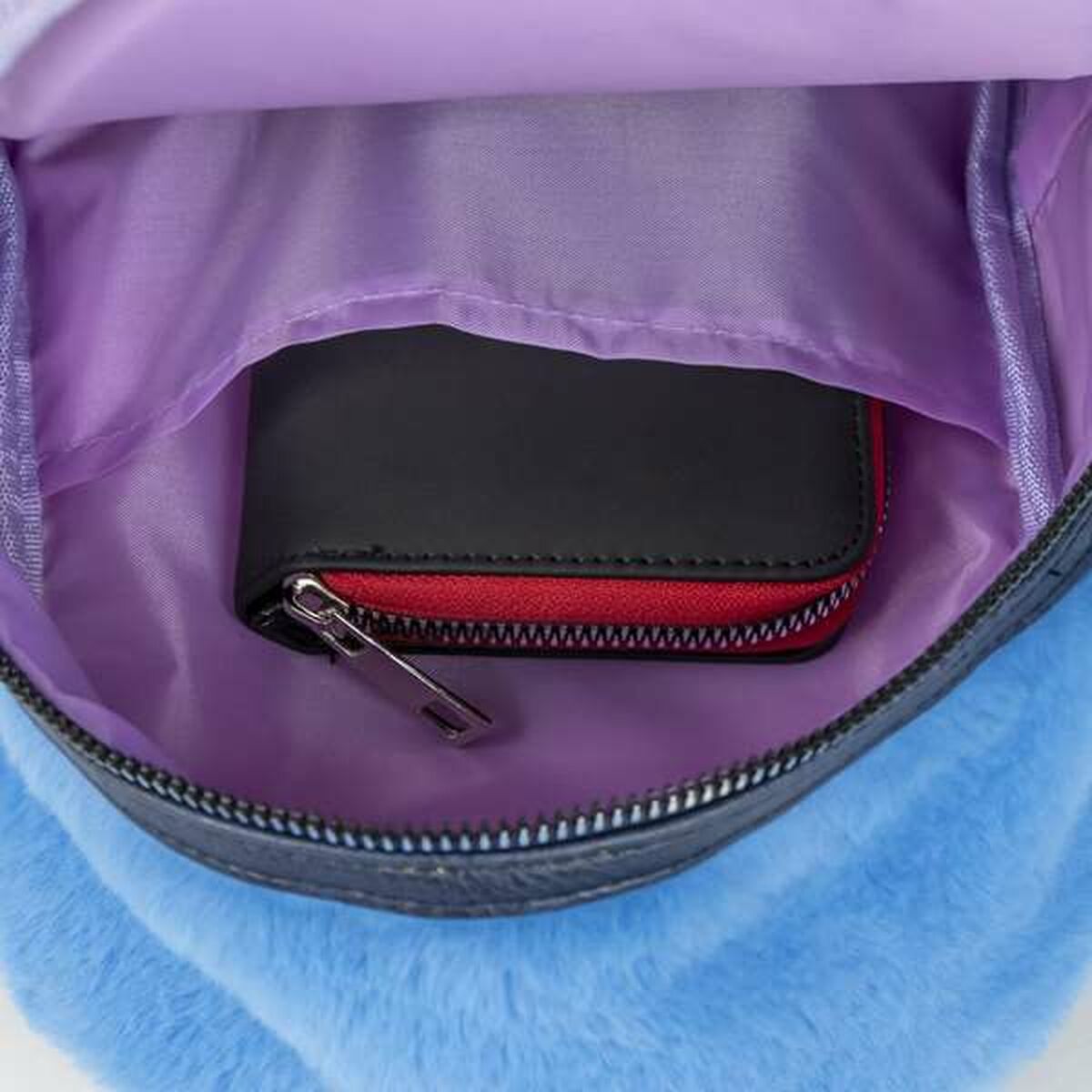 V4HE44B72D5E69C261CFC9224CE17E986AFR5052951P8