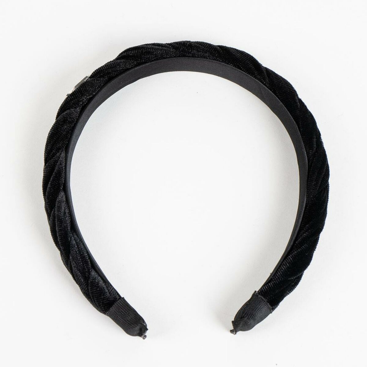 V8H9A1AD4DCC7F3CAD1388AC5FB9BB5F2EDR7151724P2