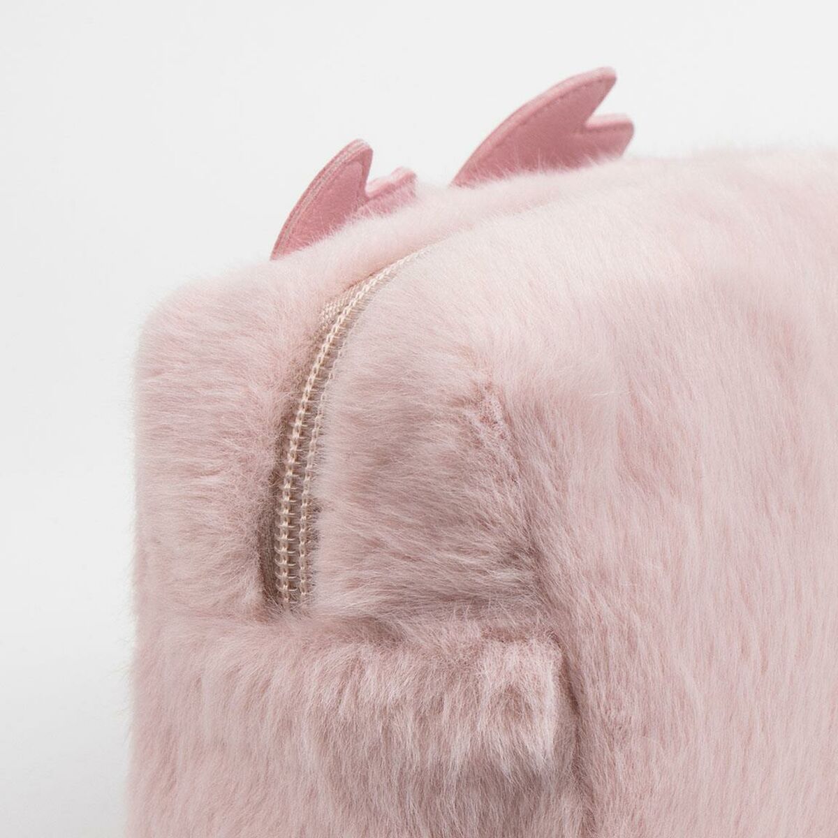 V5H7E2BE22DDF6B02ABB21D0BB545F1B1B3R6927895P2