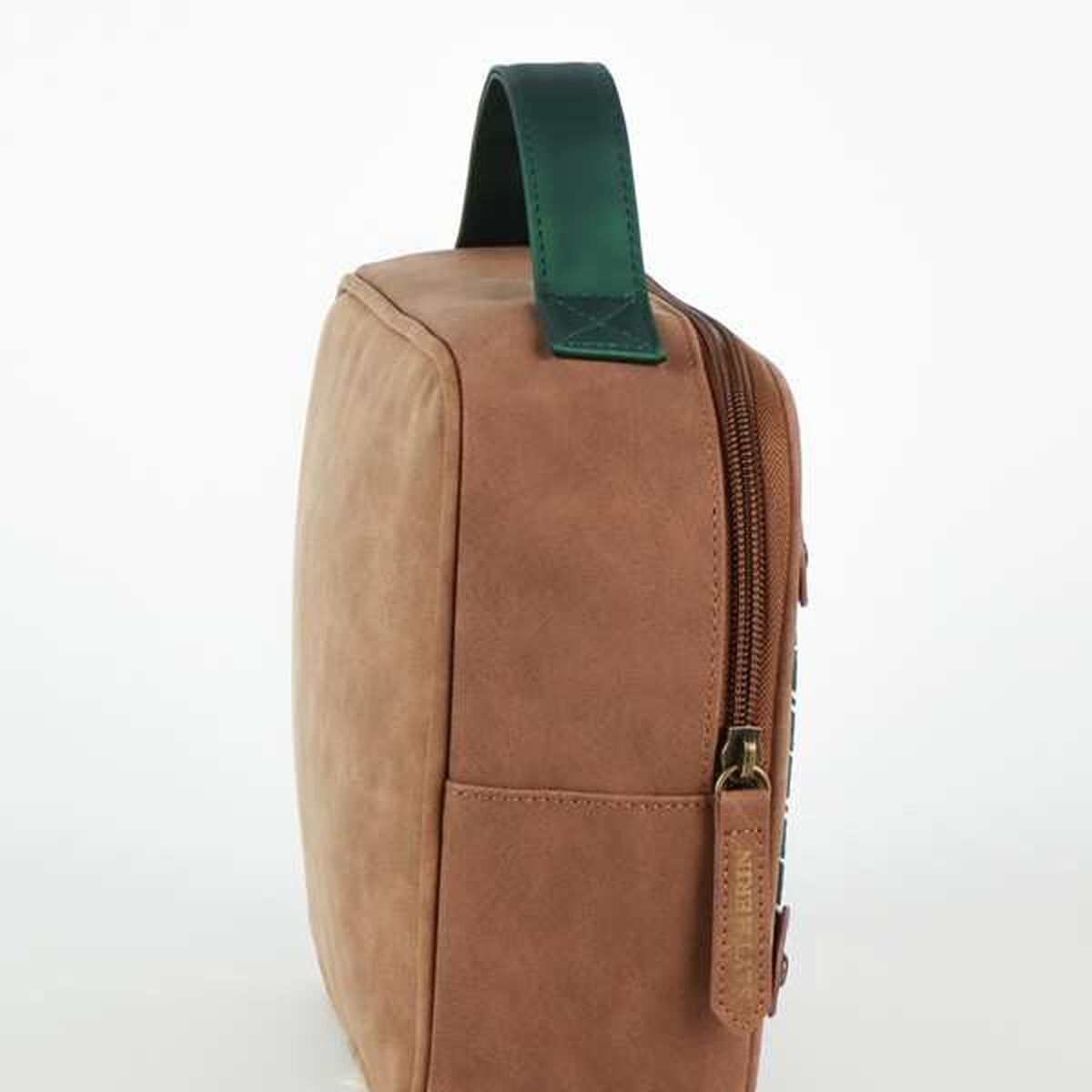 V3HED4B70C70C198F18F7B82B14E6FA32FBR7137725P5