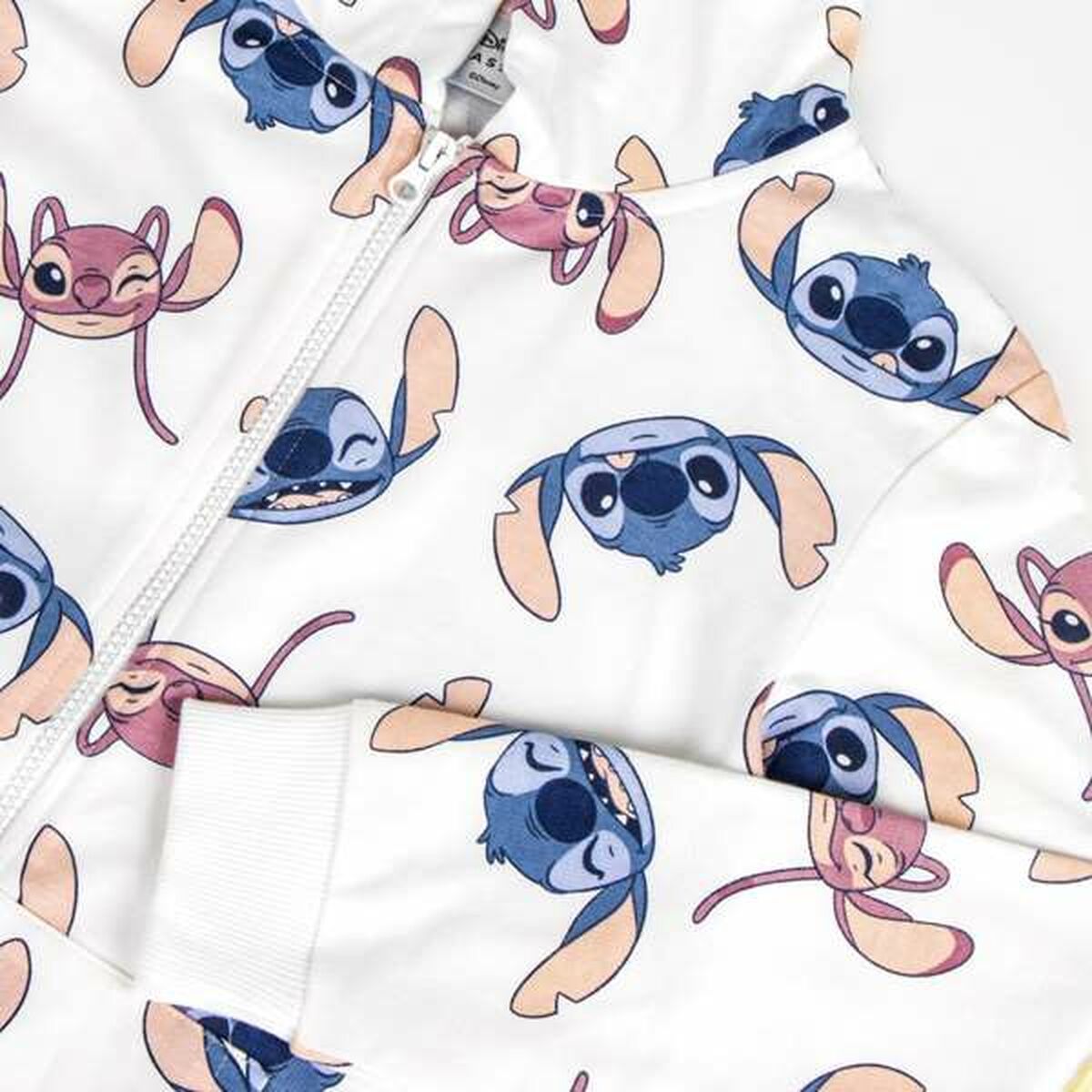 V5H1822A47A6D0A9E8941C7966312504A0CR7160235P3