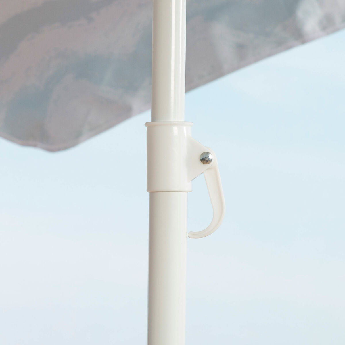 V4H43F2512B61FC11777B38A534338DC65DR5644695P7